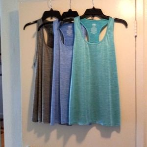 Three racetrack tanks, Grey, blue and green
